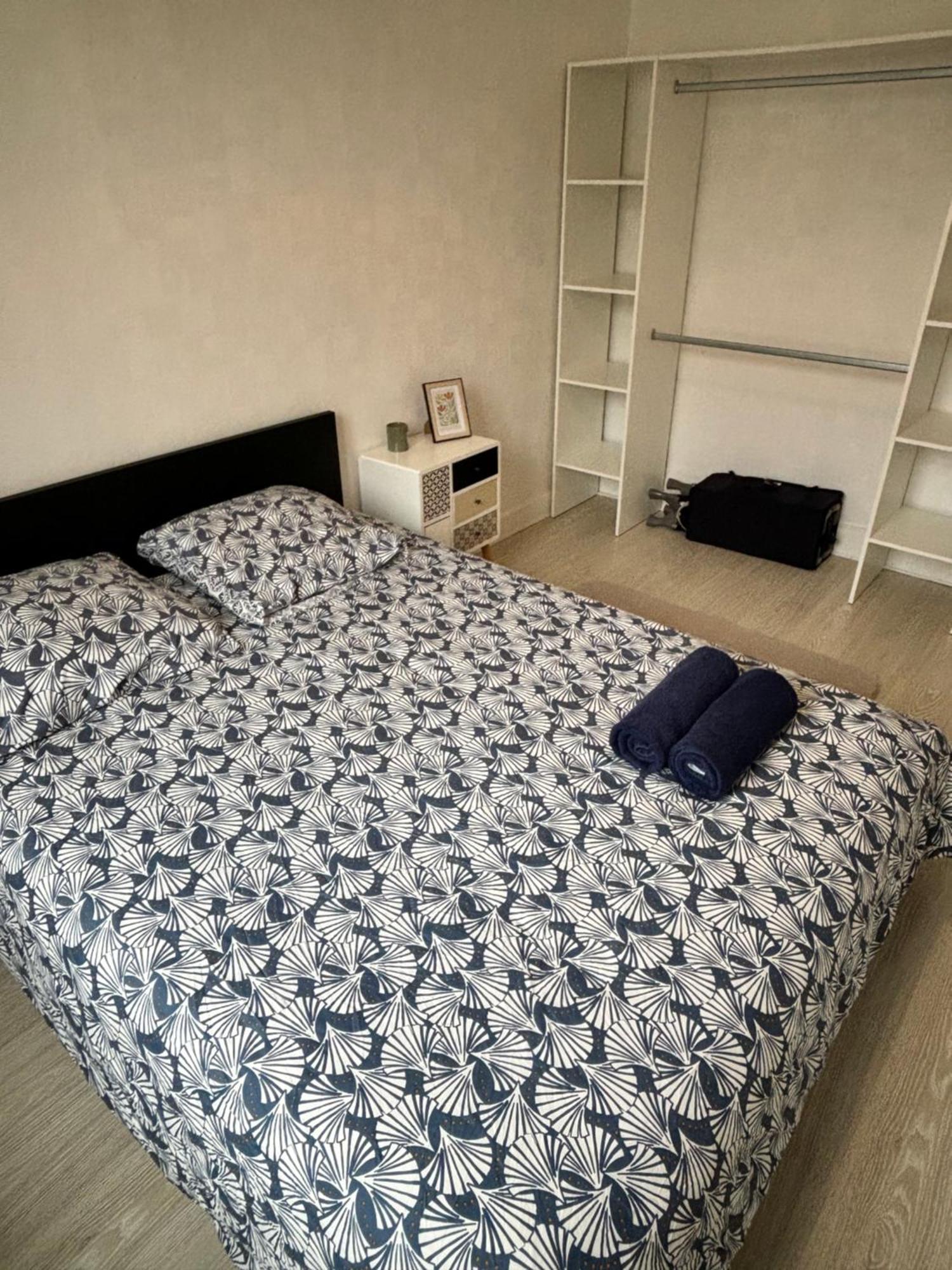 Logement Calme + Stationnement Troyes Exterior foto